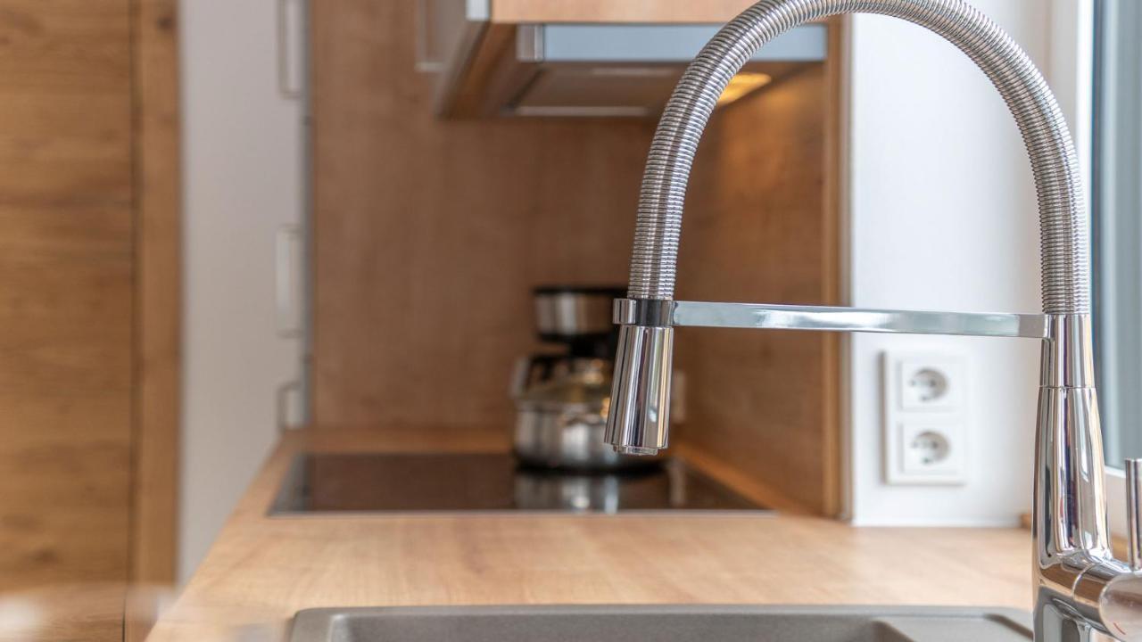 Stuwip Alps Appartements Adlerhorst Тринс Экстерьер фото